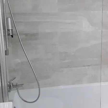 Daire Shades Of Grey - *