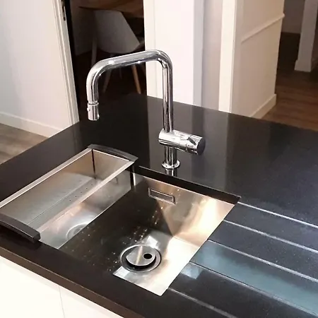 Shades Of Grey - Lisboa